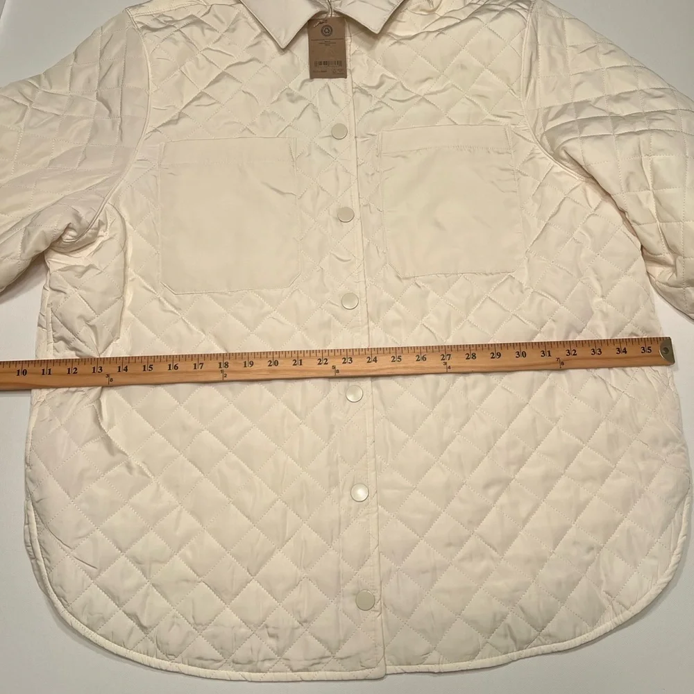 NWT Amazon Essentials Women's XL Relaxed Recycled Polyester Quilted Jacket‎ (B2) - Picture 7 of 7